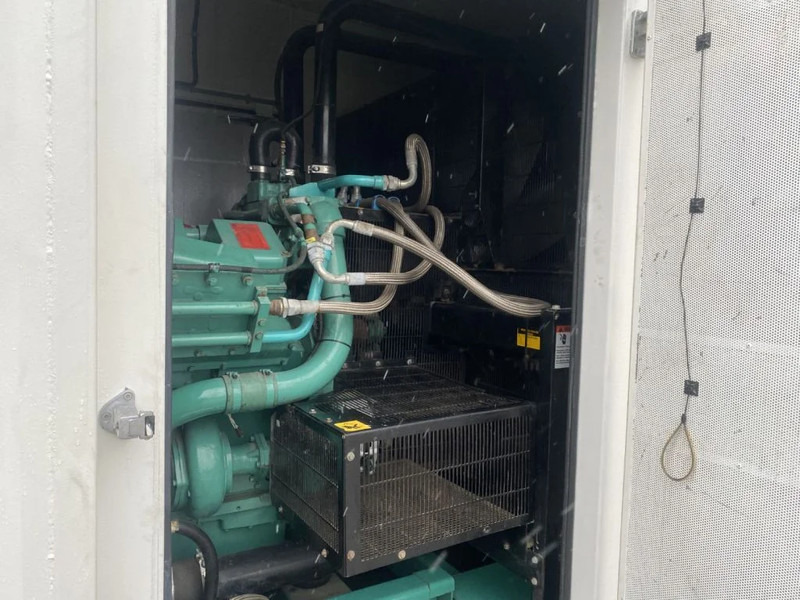 Generator set Cummins KTA 50 GS8 Stamford 1675 kVA Silent generatorset in 40 ft container as New !: picture 21