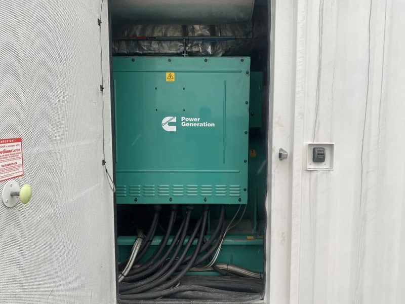 Generator set Cummins KTA 50 GS8 Stamford 1675 kVA Silent generatorset in 40 ft container as New !: picture 12