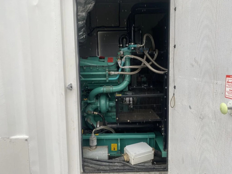 Generator set Cummins KTA 50 GS8 Stamford 1675 kVA Silent generatorset in 40 ft container as New !: picture 20