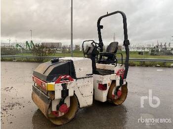 Road roller DYNAPAC CC122: picture 1