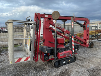 Articulated boom HINOWA