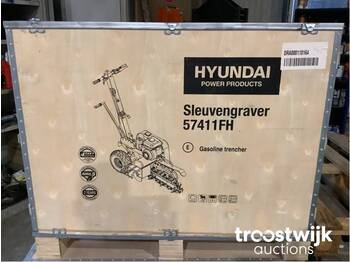 Trencher Hyundai GBT-70: picture 1