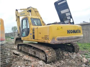 Crawler excavator KOMATSU PC220: picture 1