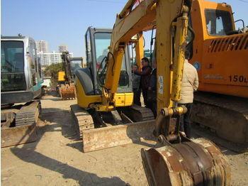 Crawler excavator KOMATSU PC35: picture 1