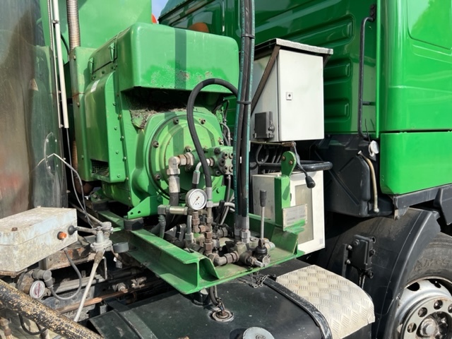 Asphalt machine LKW MAN Asphaltkocher Bitumen Mastic mit Isolierung 26.414: picture 8