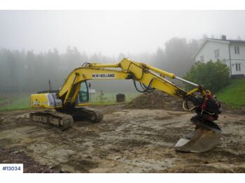 Excavator New Holland Kobelco E215: picture 1