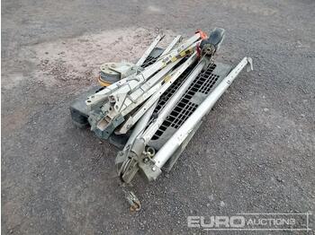 Construction equipment Pallet of Rescue Lifting Equipment: picture 1