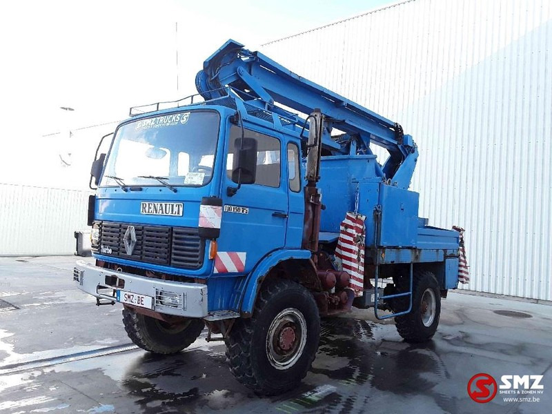 Truck mounted aerial platform Renault TRM 150: picture 3
