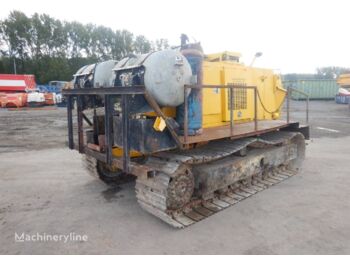 Stationary concrete pump SCHWING CP 1800 D Rent  together with an operat: picture 1