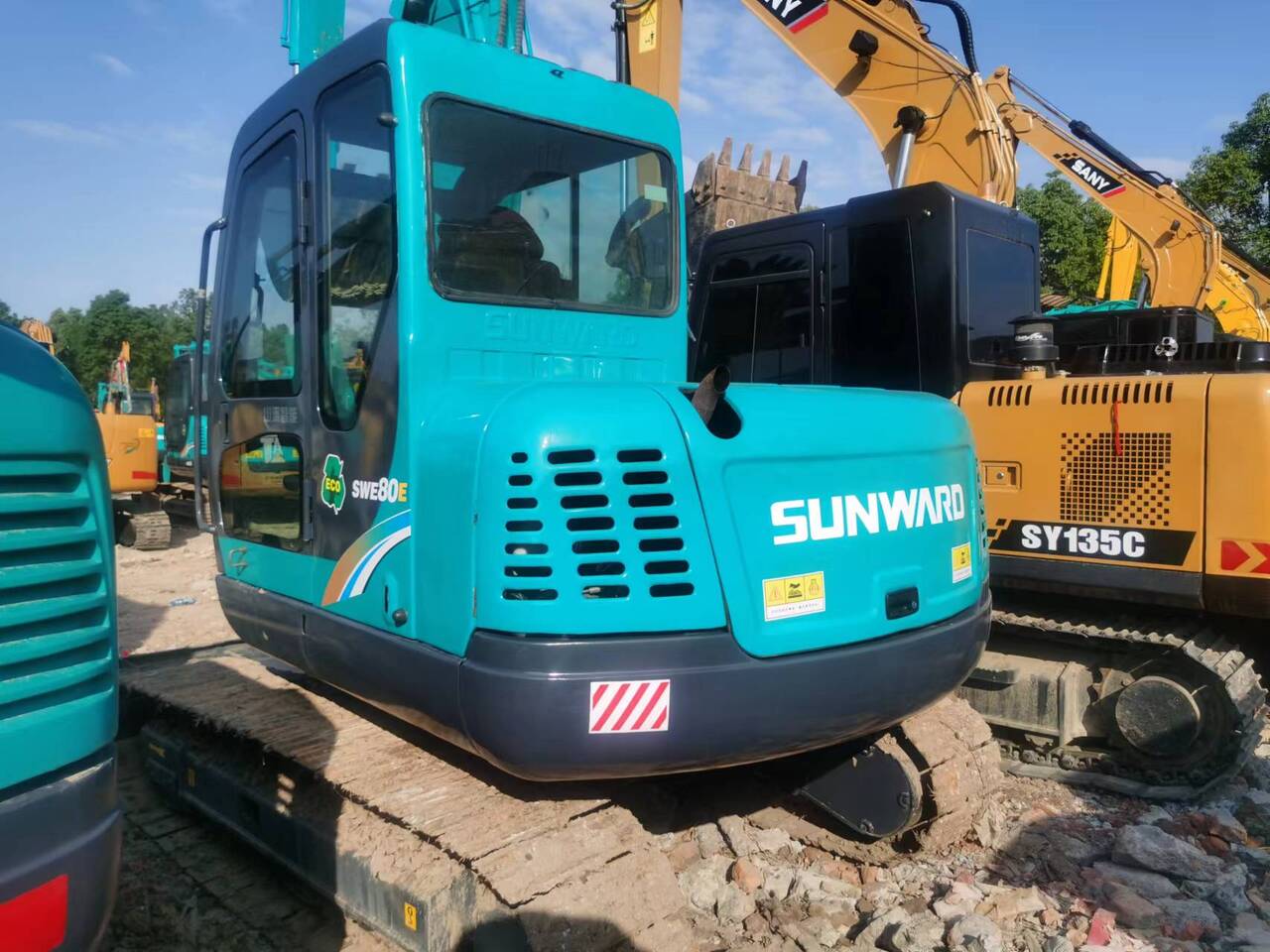 Crawler excavator SUNWARD SWE80E: picture 2