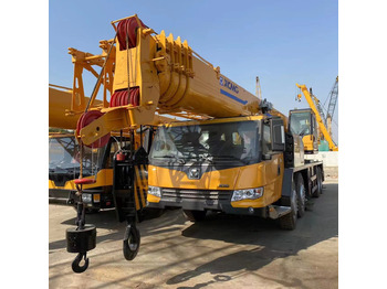 Mobile crane XCMG QY70KC: picture 1