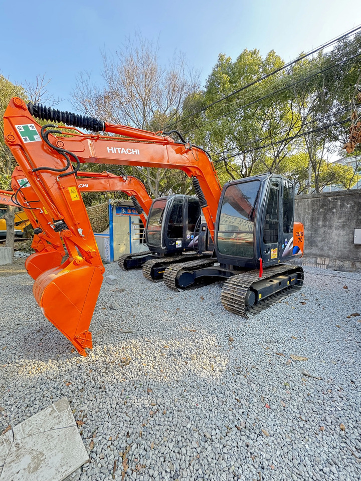 Mini excavator cheap price Hitachi digger excavator 6.5 ton  hitachi zx70 excavator used hitachi zx70 mini excavator: picture 3