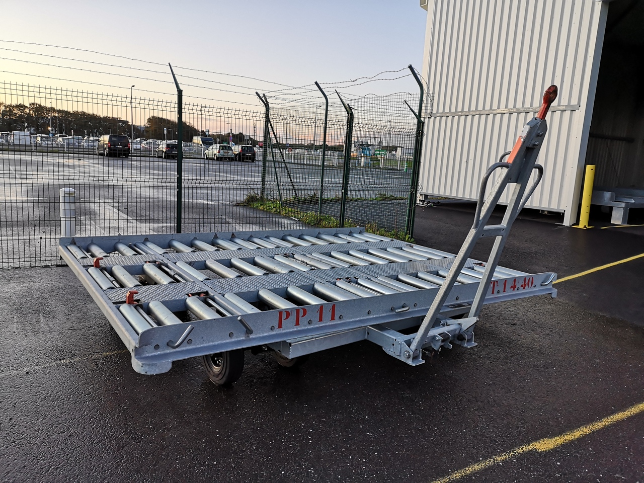 New Ground support equipment Miloco Cargo Pallet Dollies: picture 2