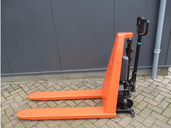 Stacker BT HHL100: picture 1