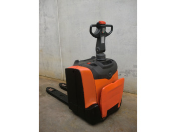 Pallet truck BT LPE 200 PA: picture 1