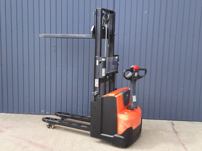 Stacker BT SWE 200 D: picture 5