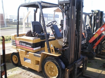 DAEWOO D25S-2 - Forklift