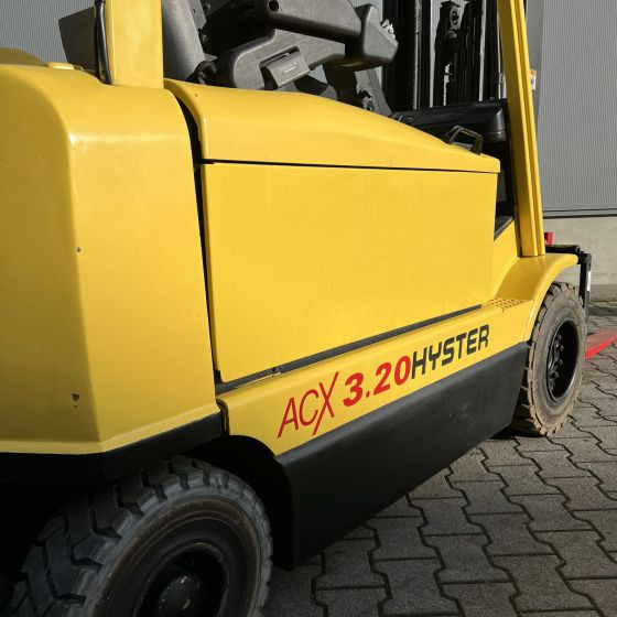 Electric forklift Hyster J3.2XM: picture 15