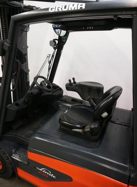 Electric forklift Linde E 25 L 387: picture 6
