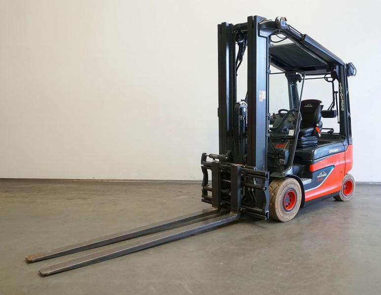 Electric forklift Linde E 25 R 387: picture 7