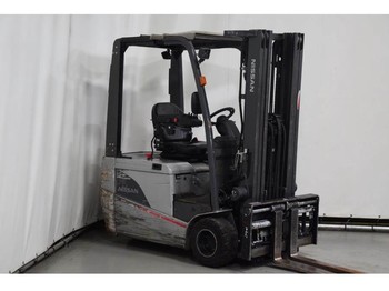 Electric forklift Nissan G1N1L18Q: picture 1