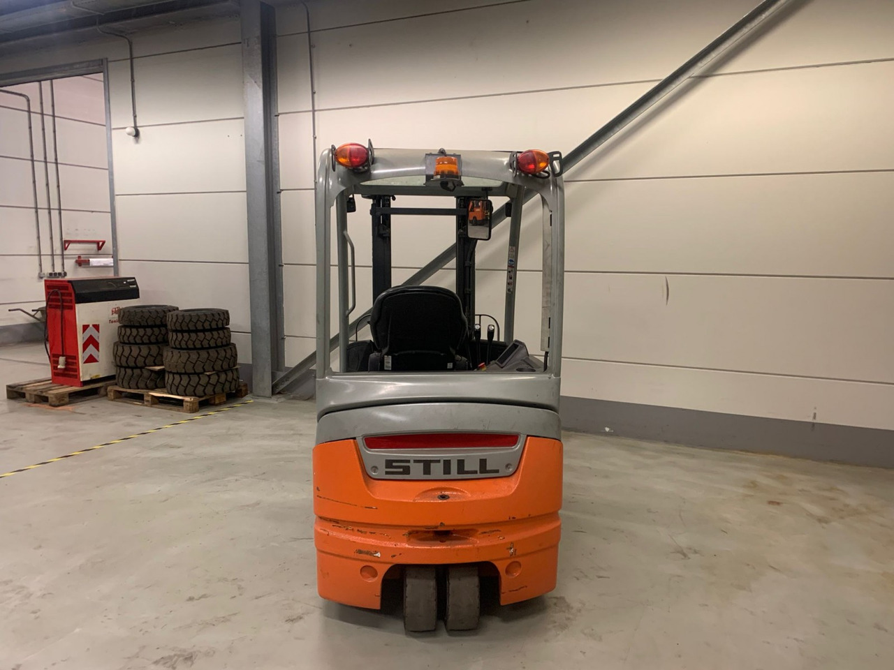 Electric forklift STILL RX 20-18: picture 8