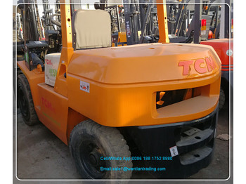 Diesel forklift TCM FD50: picture 1