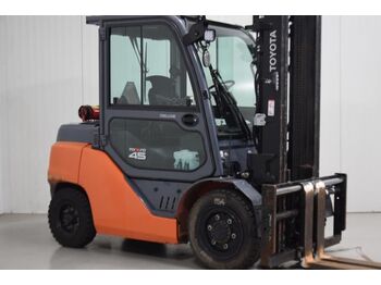 Forklift Toyota 40-8FD40N: picture 1
