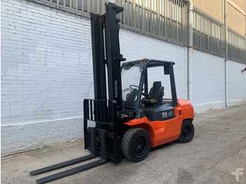 Forklift Toyota 7FD35: picture 1