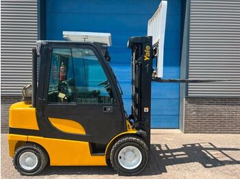 Diesel forklift Yale GLP30VX E2345: picture 1