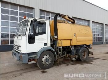 Road sweeper 2002 Iveco 130E18: picture 1