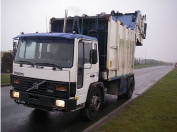 Volvo FL 616 4X2      8M3 - Garbage truck
