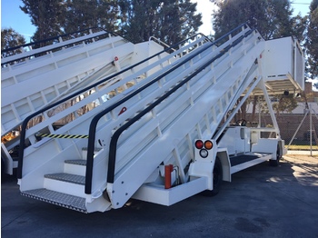 Ground support equipment JBT Passenger Stairs Smart Step
