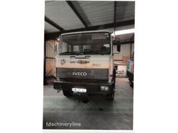 Vacuum truck IVECO 190.30: picture 1