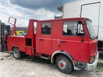 Tow truck IVECO