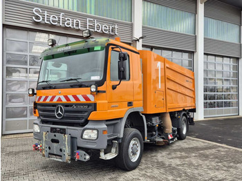 Mercedes-Benz Actros 2032 A 4x4 Bucher STKF 9500 Airport 6 St.  - Road sweeper: picture 1