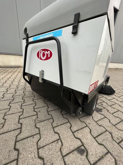 Industrial sweeper RCM Atom E-Plus: picture 2