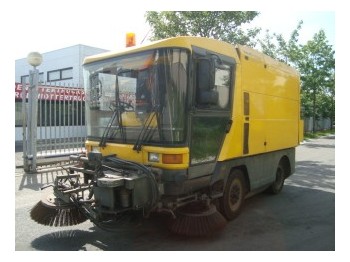 Ravo 5002 - Municipal/ Special vehicle