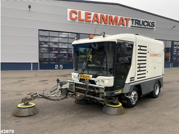 Road sweeper Ravo 580 Euro 6 with 3-rd brush 72 km/h: picture 1