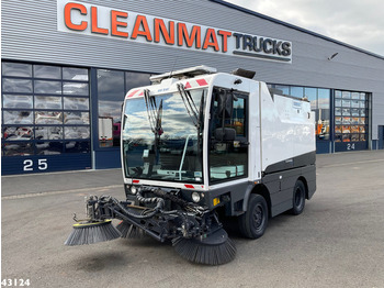 Road sweeper Schmidt Cleango Compact 400 with 3-rd brush: picture 1