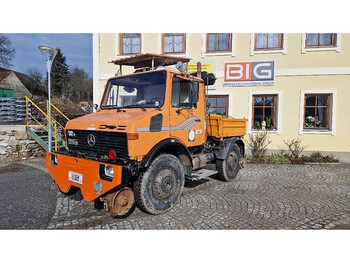 Municipal/ special vehicle Unimog U1400 mit ZW82S 2 Wege-Ausführung
