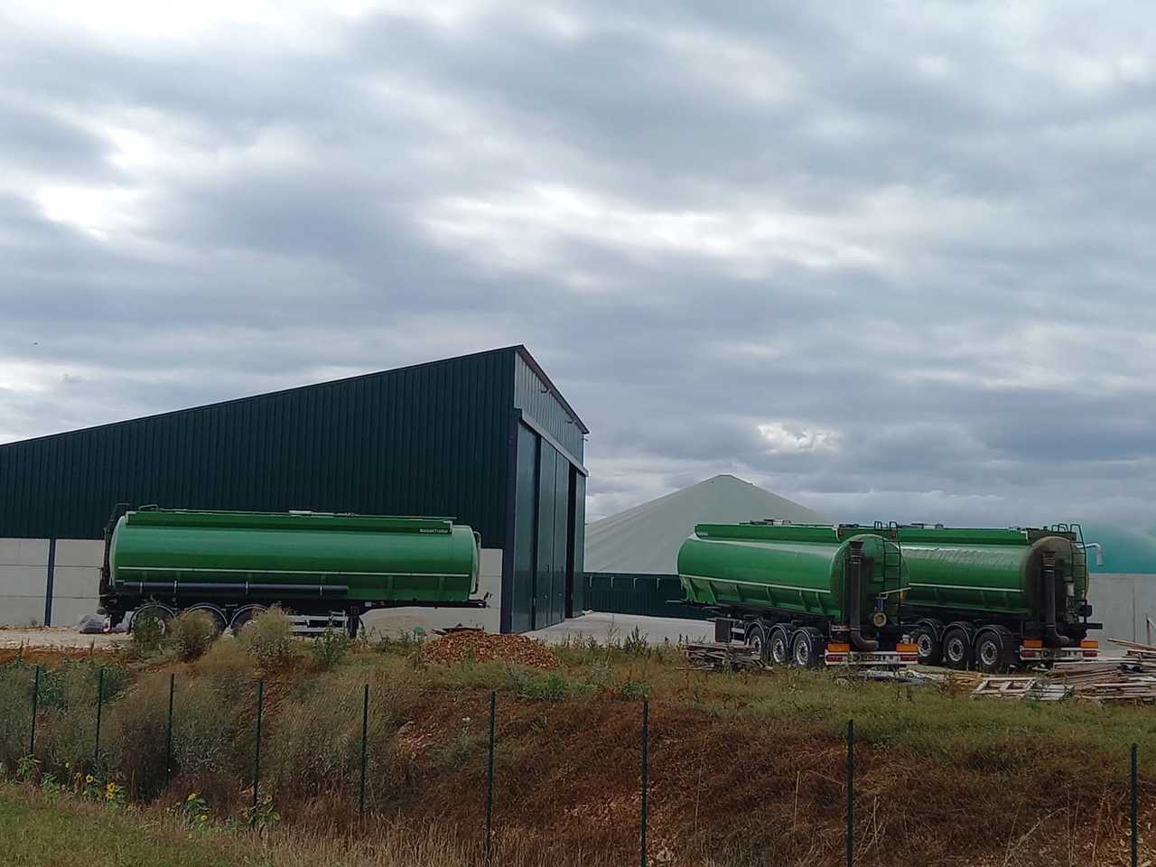 New Tanker semi-trailer for transportation of chemicals NURSAN Slurry Tanker: picture 13