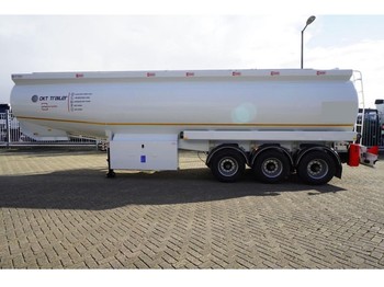 Tanker semi-trailer for transportation of fuel OKT 3 AXLE FUEL TANK 40M3: picture 1