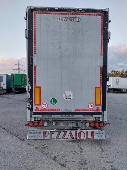 Livestock semi-trailer Pezzaioli SBA32/G , 5 Stock , Viehtransporter  , Tränkeranlage,: picture 3