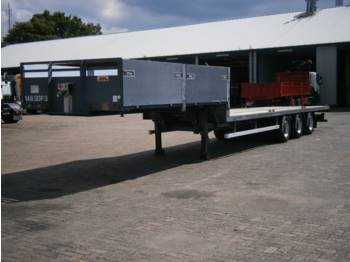 Container transporter/ Swap body semi-trailer SDC 3-axle semi-lowbed container trailer: picture 1