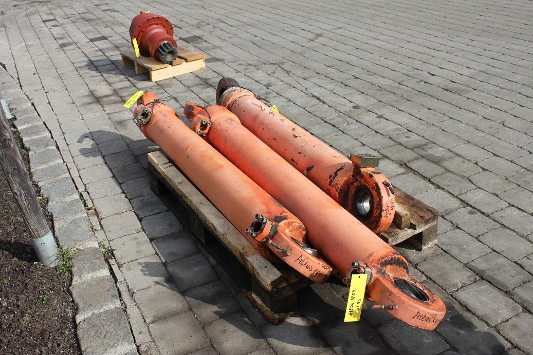 Hydraulic cylinder for Construction machinery Atlas 1804: picture 2