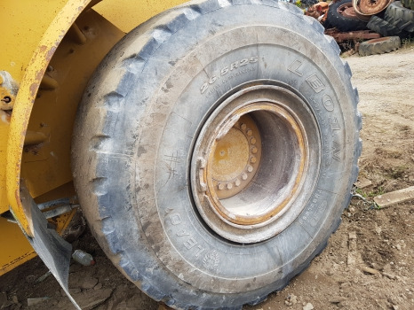 Wheel and tire package for Agricultural machinery Caterpillar 966 G Ii Complete Wheel Rim Complete Tyre 26.5 R25 127-4782: picture 7