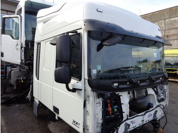 Cab and interior DAF XF 106