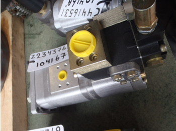 Poclain A.5059130 - Hydraulic pump