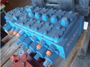 Rexroth M7-1178-00/7M7-22X - Hydraulic valve